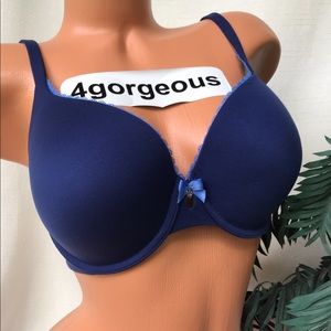 VICTORIA’S SECRET 34DD BODY BY VICTORIA PERFECT COVERAGE LINED BRA